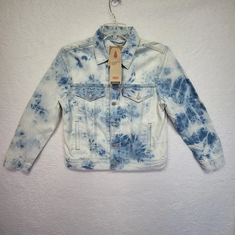 Levi's Women's Ex-Boyfriend Trucker Jacket, Light Blue Acid Wash Tie Dye Size S